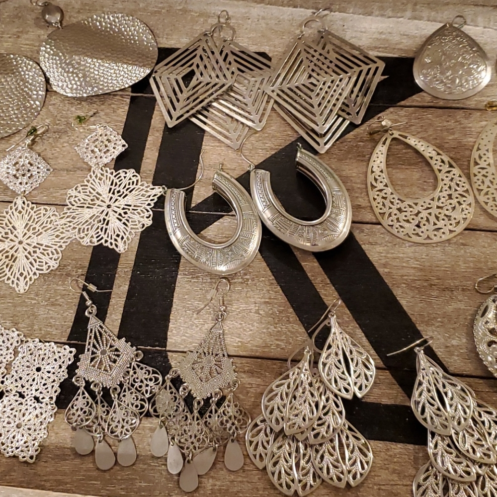 Silver earrings - Picture 4 of 6